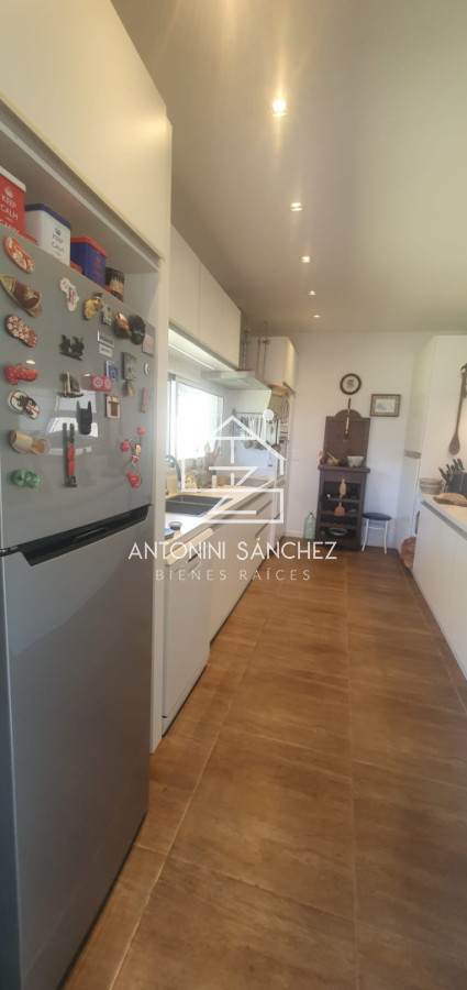 Casa ID.4505 - Venta de casa en pleno corazón de la barra 