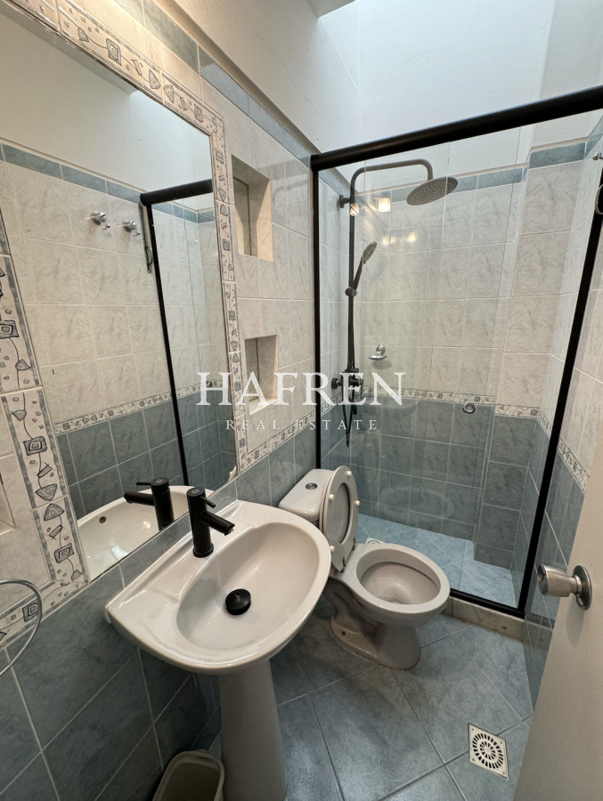 Apartamento ID.191 - Península, Venta y Alquiler Anual, 2 dormitorios, terraza, gge.