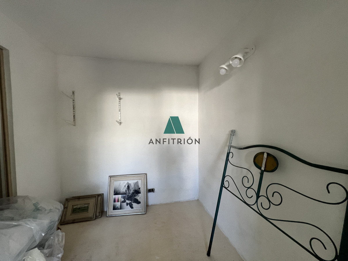 Casa ID.87 - Casa en alquiler anual, mansa parada 43 primera línea 