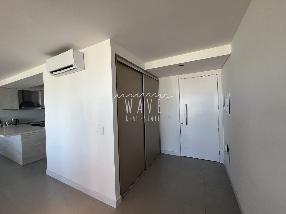 Apartamento ID.4404 - Venta espectacular departamento, Manantiales, 3Dorm