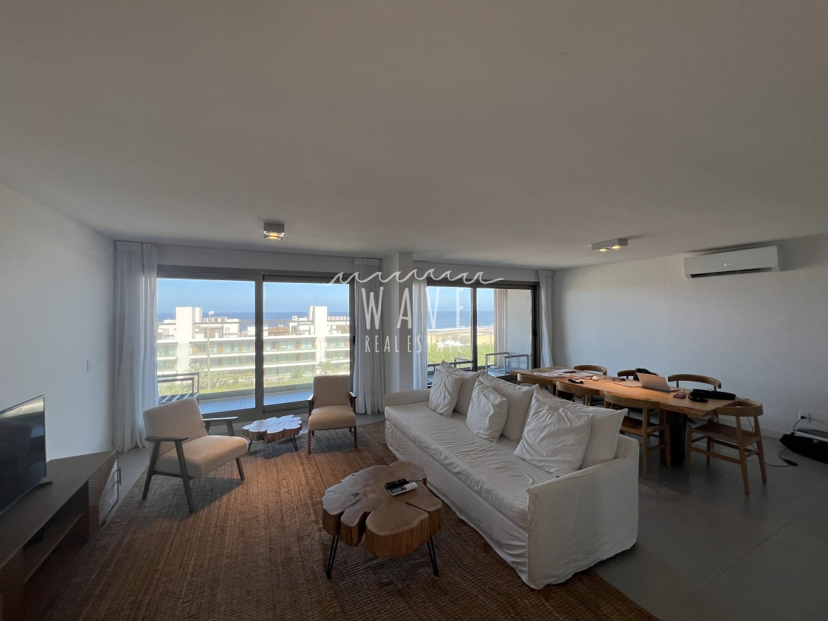 Apartamento ID.4404 - Venta espectacular departamento, Manantiales, 3Dorm