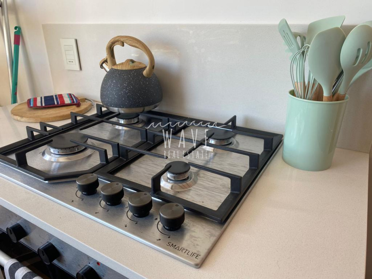 Apartamento ID.4450 - Disponible Alquiler Invernal, Apto en La Barra a metros del mar. 2 dormitorios, terraza.
