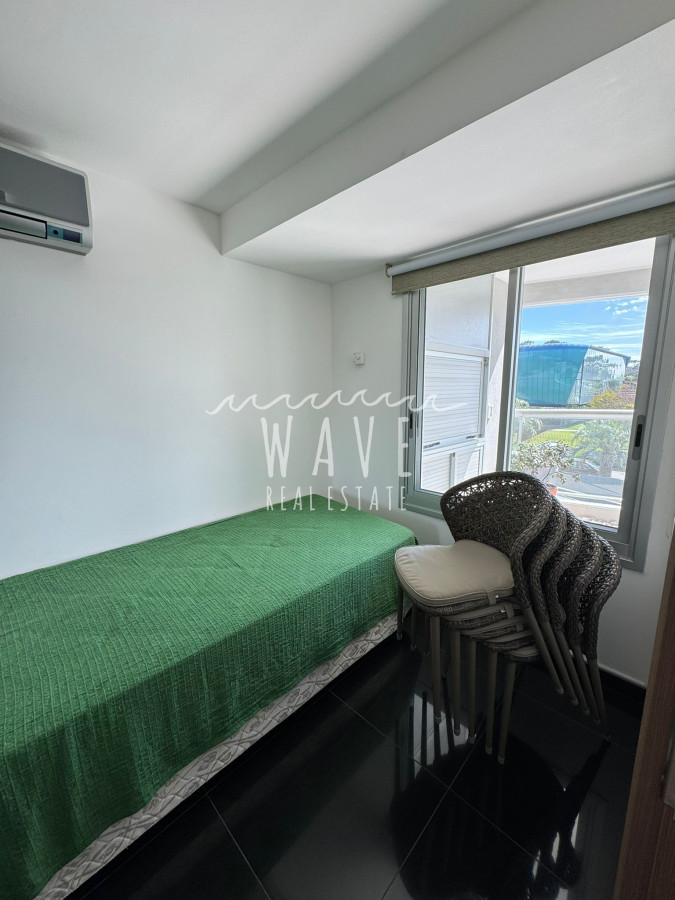 Apartamento ID.4641 - Venta apartamento Playa Brava Parada 10,  2 dormitorios y dependencia