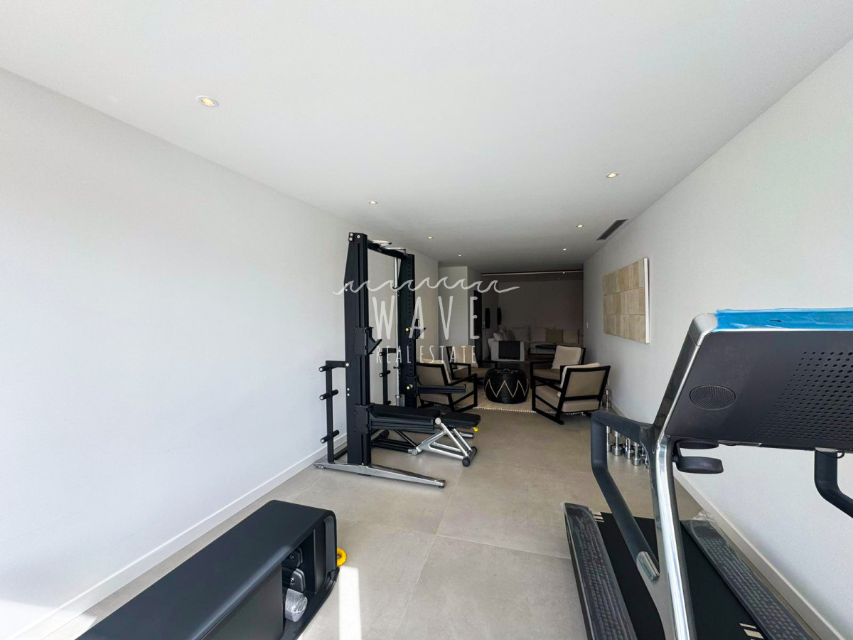 Apartamento ID.4944 - Exclusiva unidad en alquiler y venta primera línea La Barra 