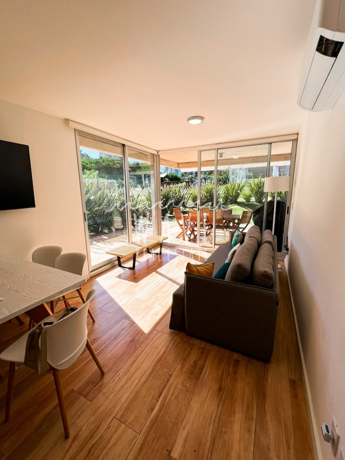 Apartamento ID.4198 - Hermoso apartamento esquinero 2 dormitorios, complejo con amenities