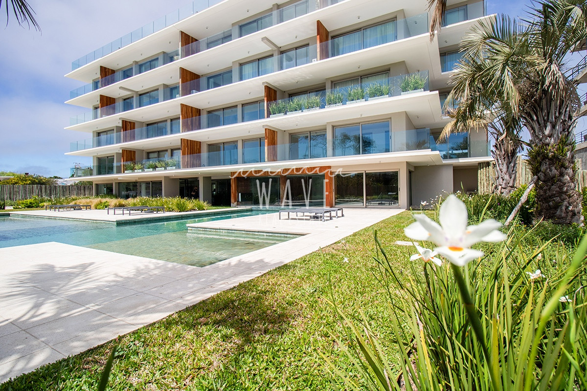 Apartamento ID.4063 - Venta espectacular departamento sobre el mar, Manantiales