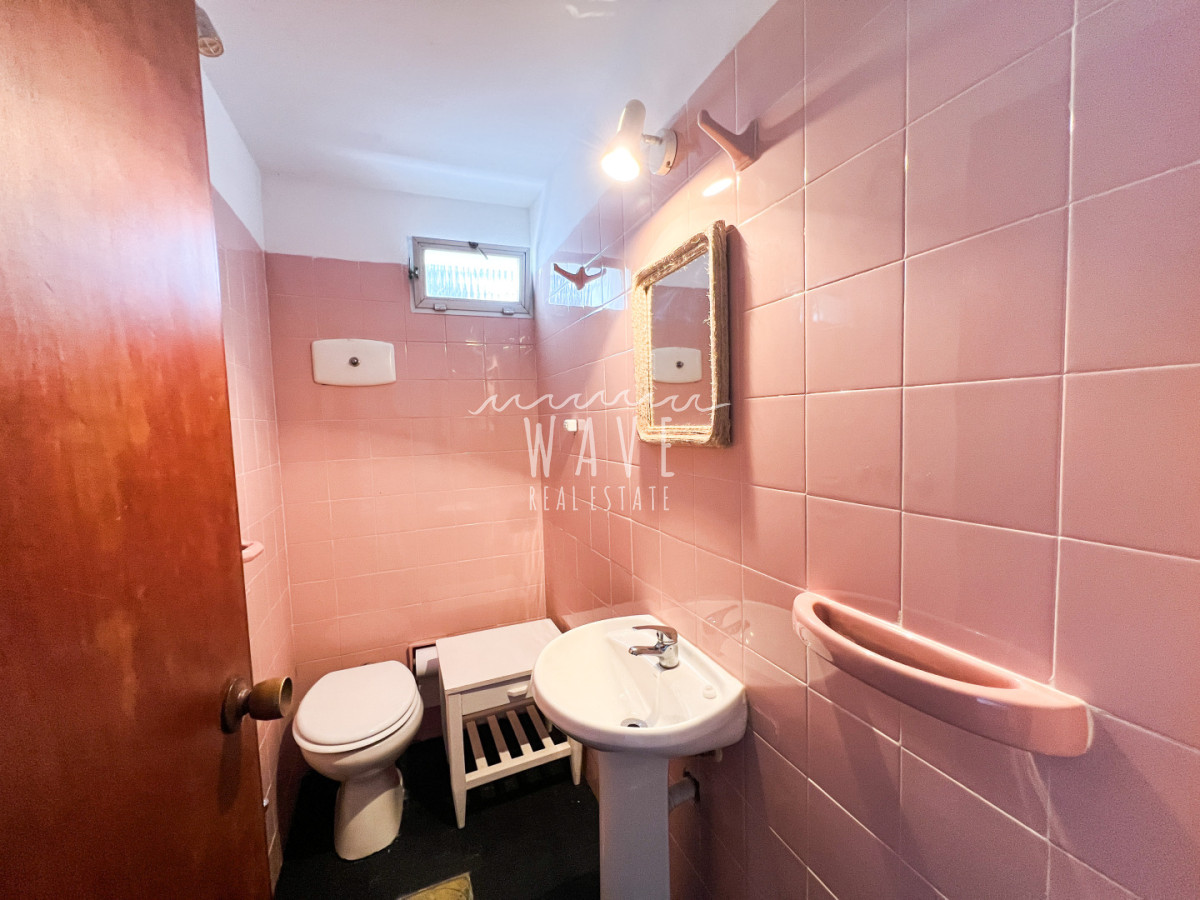 Apartamento ID.5416 - Oportunidad apartamento 3 dormitorios primera línea playa mansa 