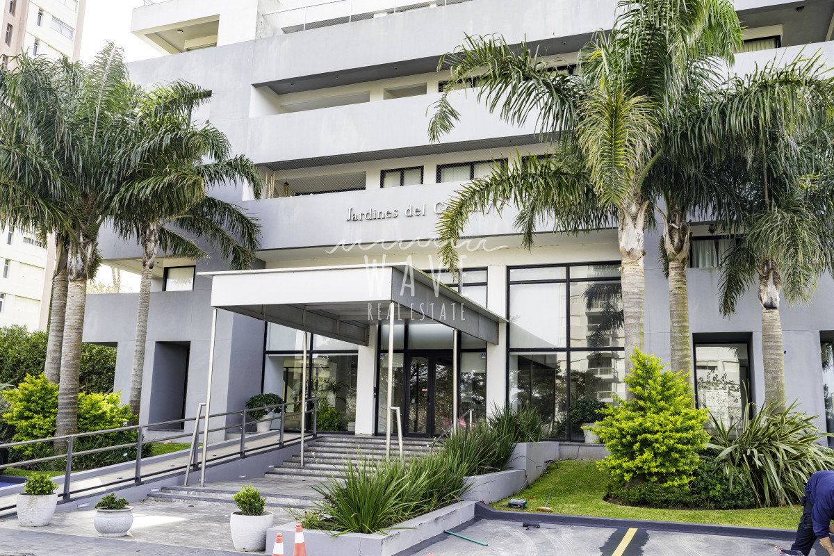 Apartamento ID.4986 - Alquiler de Verano, Apartamento de 3 dormitorios en Punta del Este