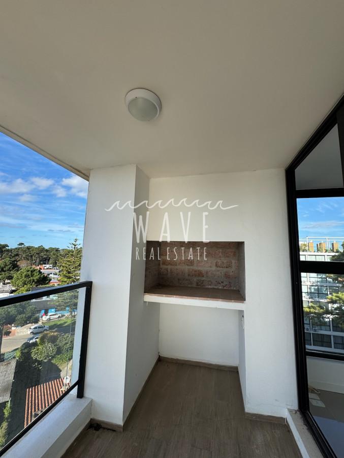 Apartamento ID.4873 - Venta de Apartamento de 2 DORMITORIOS AV ROOSEVELT
