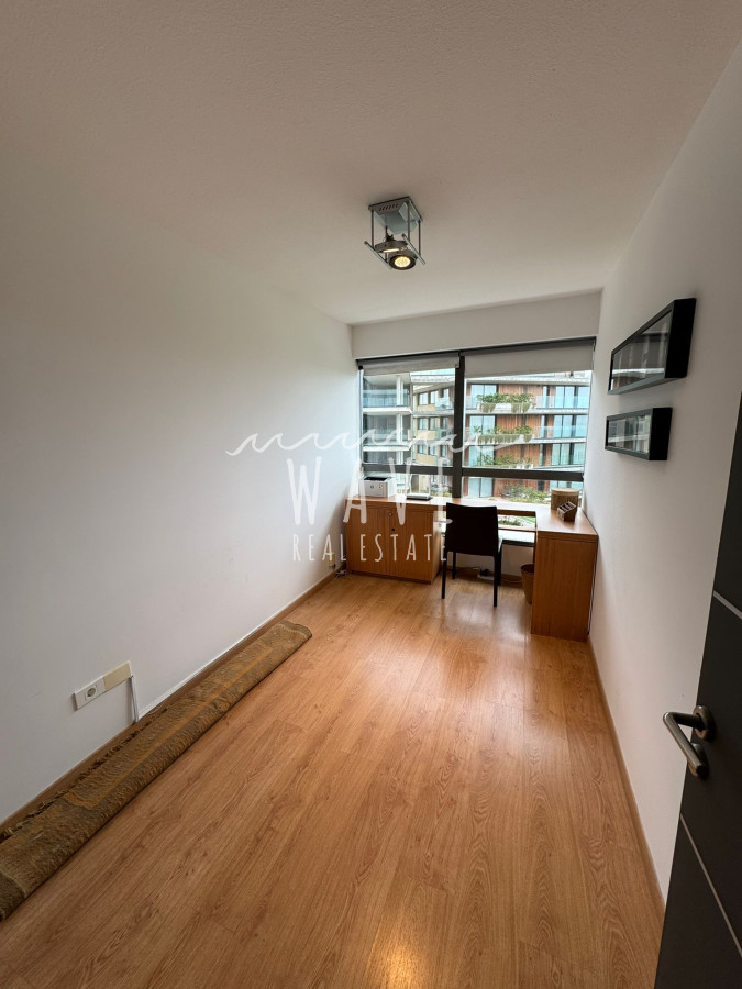 Apartamento ID.4483 - Alquiler Verano, Mansa, primera línea, 3 dormitorios. Full Amenities