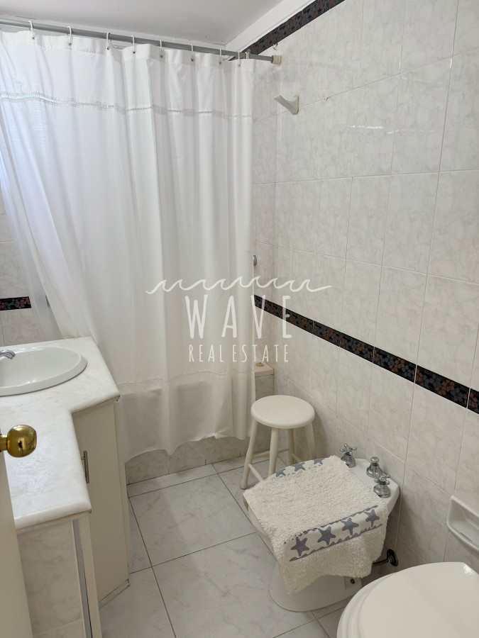 Apartamento ID.4914 - Alquiler Verano en Brava, a metros del mar. 3 dormitorios y dep. Servicio 