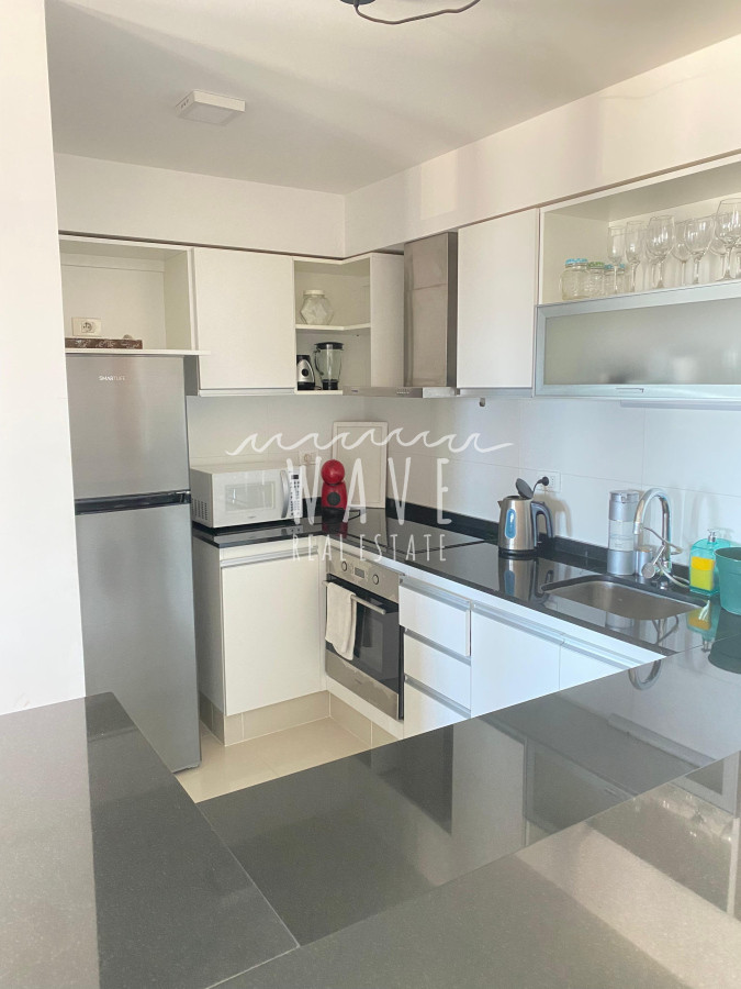 Apartamento ID.4967 - Venta, Apartamento de 2 dormitorios en Playa Brava