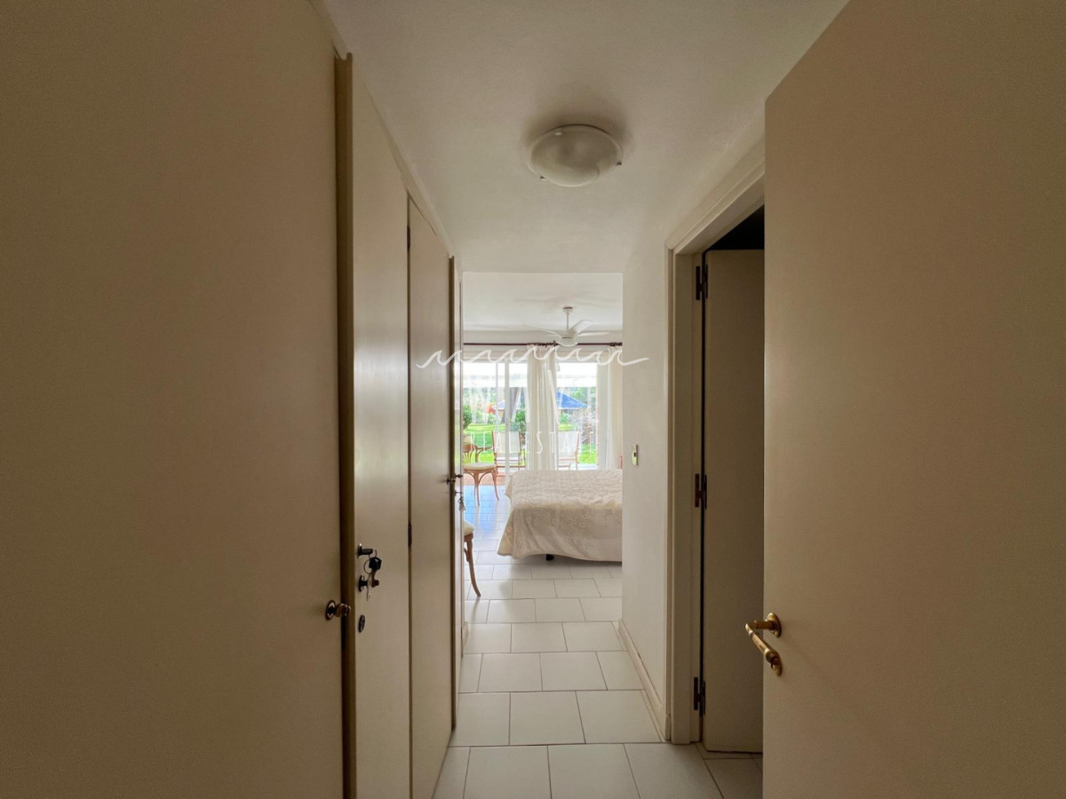 Apartamento ID.5570 - Venta de apartamento de 2 dormitorios en Rincón del Indio