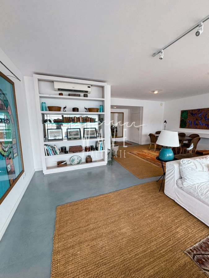 Apartamento ID.4370 - Venta y alquiler temporada apartamento de lujo con vista al mar 