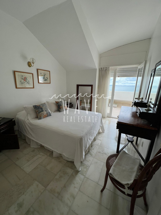 Apartamento ID.3964 - PENINSULA Disponible 5 dormitorios, todo el confort en una ubicación y vista privilegiada.