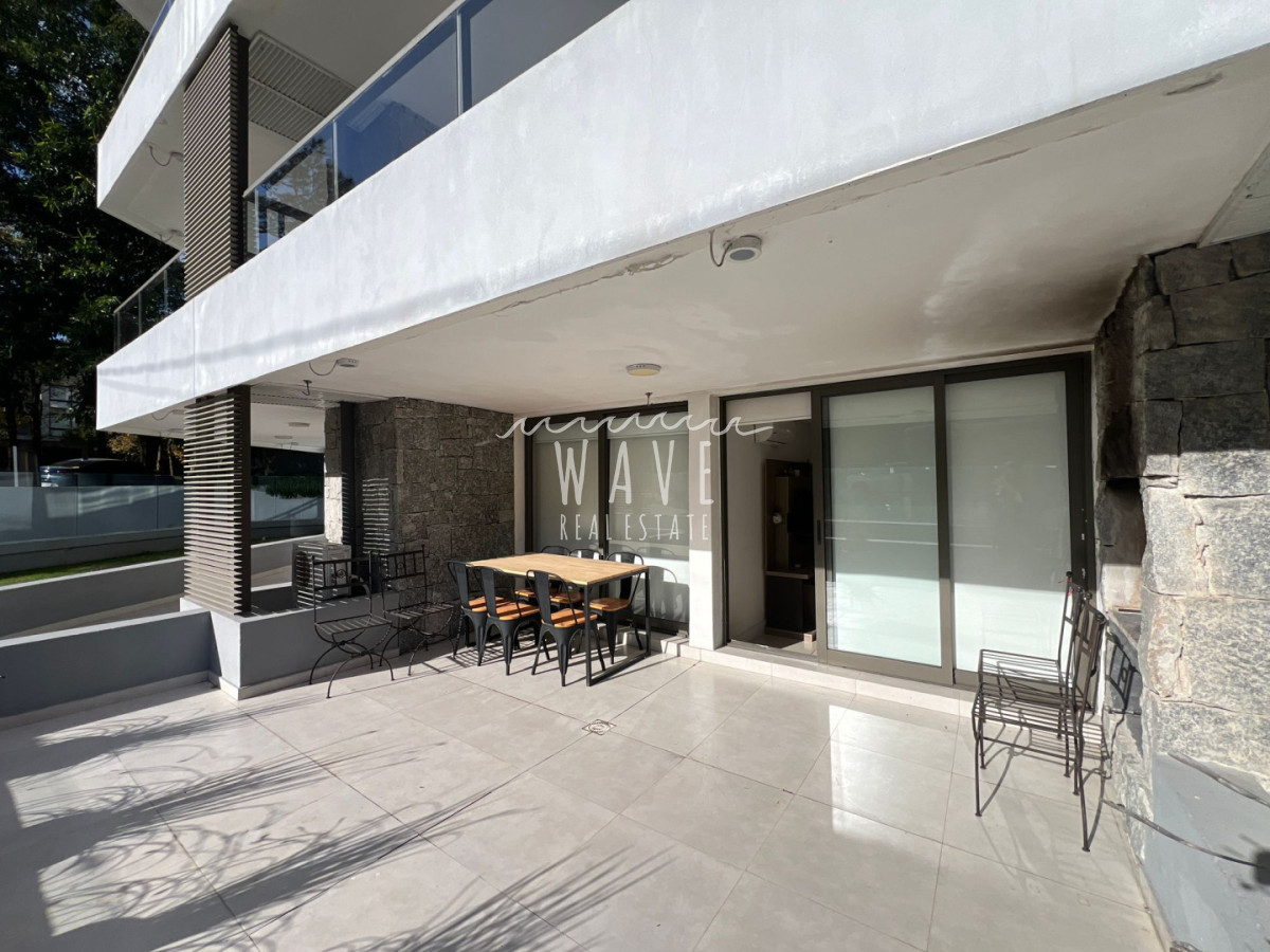Apartamento ID.5605 - Venta de apartamento de 1 dormitorio y medio en Punta del Este