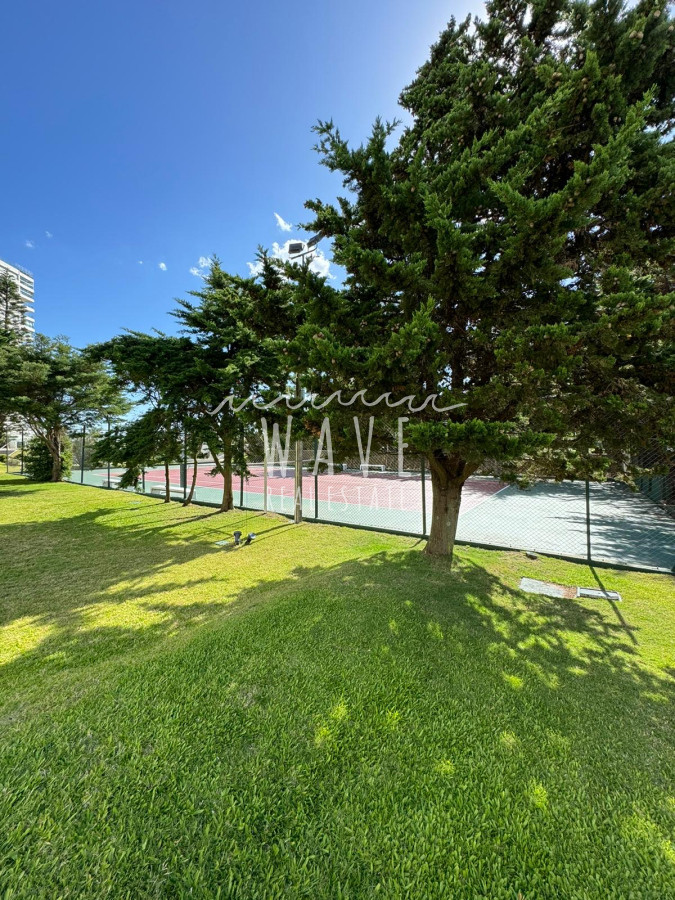 Apartamento ID.4662 - Venta apartamento 1 dormitorio y medio, Punta del Este, playa mansa