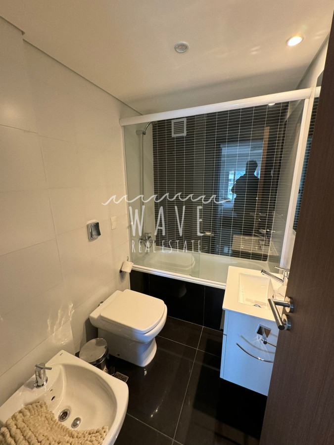 Apartamento ID.4249 - Venta apartamento 2 dormitorios y dependencia parada 10 Brava