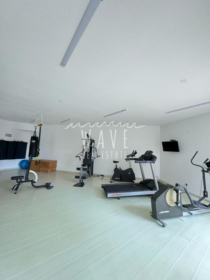 Apartamento ID.4844 - Venta de apartamento 3 dormitorios frente a punta shopping