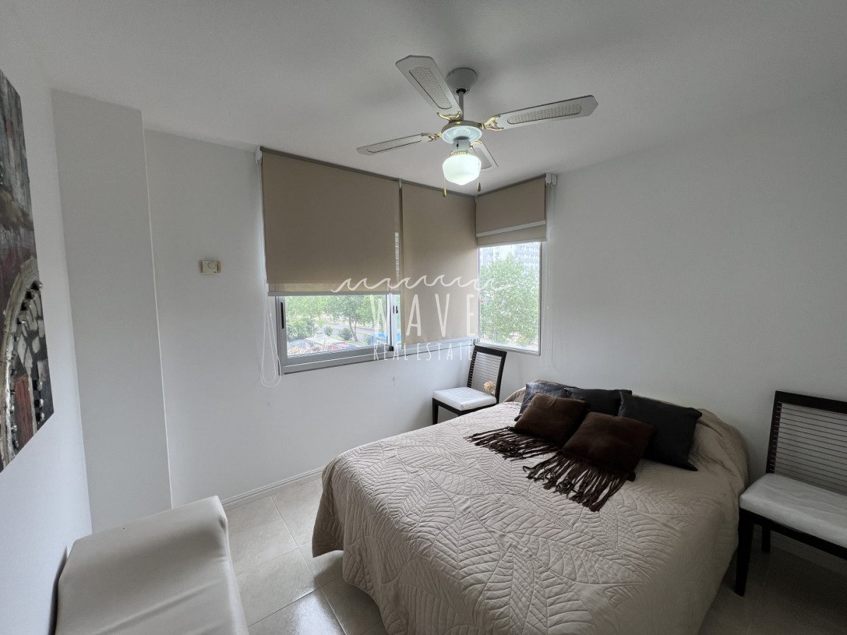 Apartamento ID.5205 - Venta apartamento zona shopping dos dormitorios 