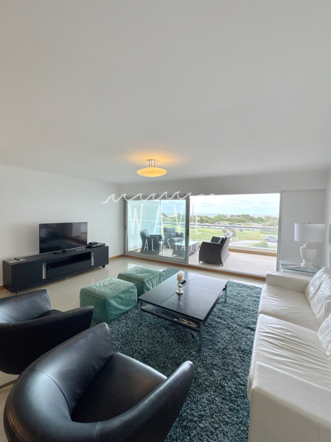 Apartamento ID.5113 - Alquiler de verano, apartamento de 2 dormitorios en suite, Playa Brava Punta del Este