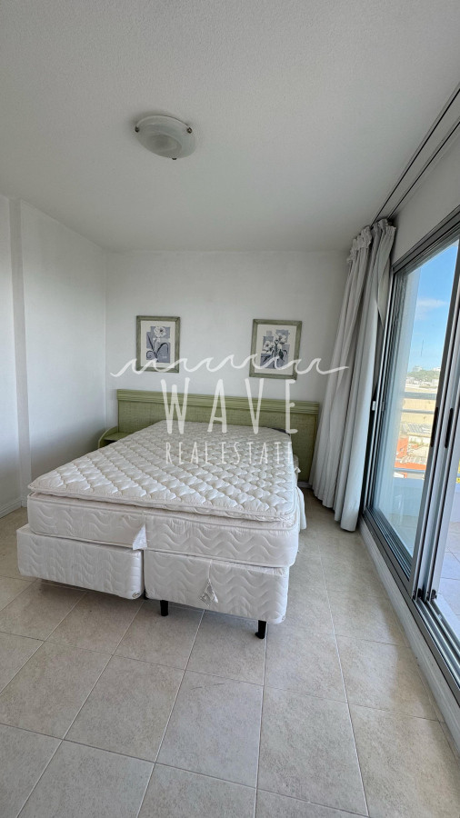 Apartamento ID.4844 - Venta de apartamento 3 dormitorios frente a punta shopping