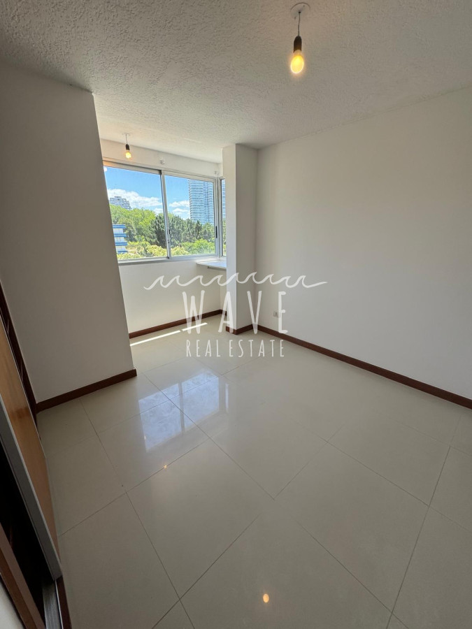 Apartamento ID.4753 - Venta, Apartamento en pda 7 de la Brava, con 1 dormitorio y amenities