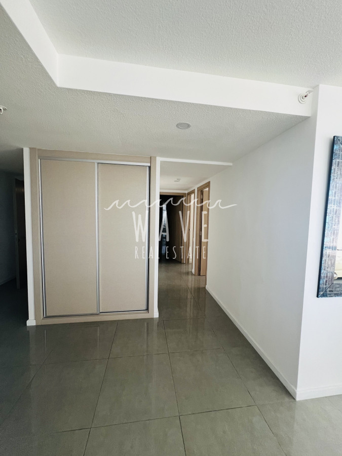 Apartamento ID.4026 - Alquiler, Apartamento 3 dormitorios, Roosevelt