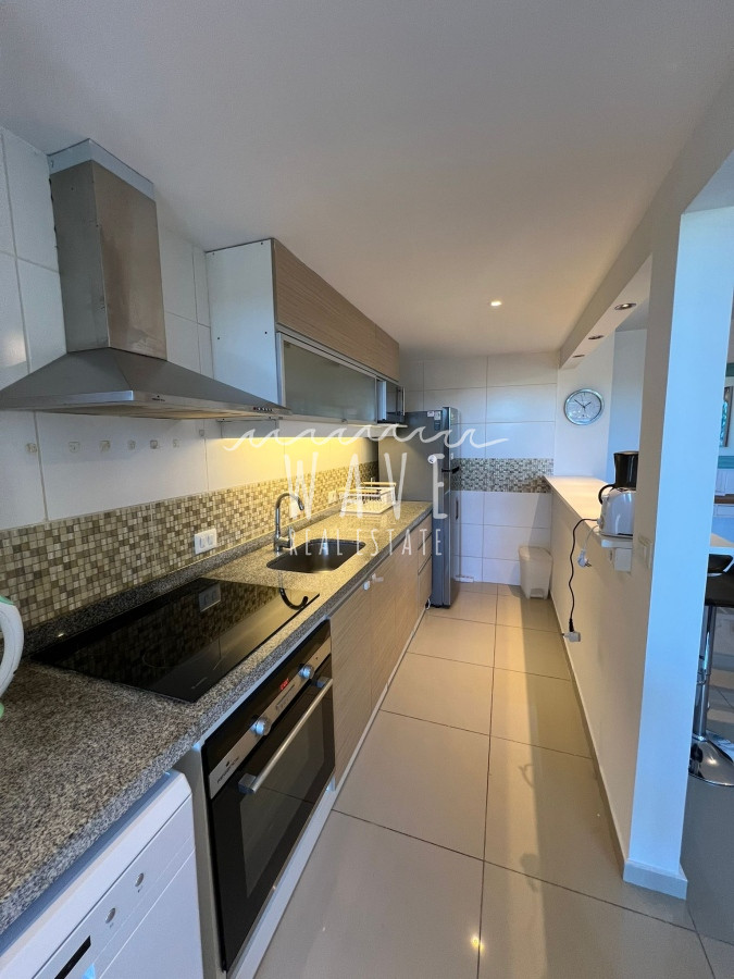 Apartamento ID.4210 - Venta de apartamento 2 dormitorios , torre con servicios en Av. Roosevelt