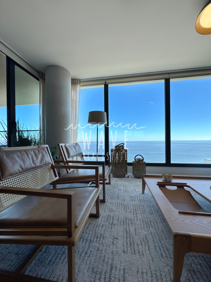 Apartamento ID.4974 - Venta Departamento Mansa, 3 dormitorios, Punta del Este 