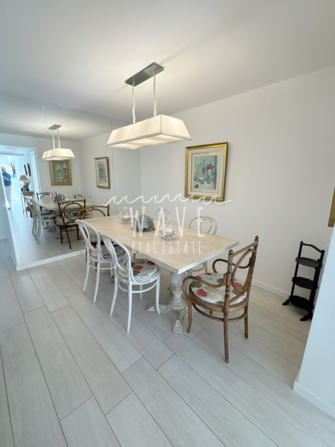 Apartamento ID.5115 - Alquiler de verano, Apartamento de 2 dormitorios y medio en Playa Mansa, Punta del Este