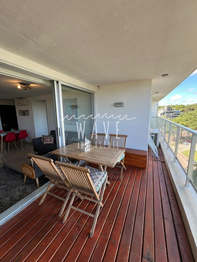 Apartamento ID.4210 - Venta de apartamento 2 dormitorios , torre con servicios en Av. Roosevelt