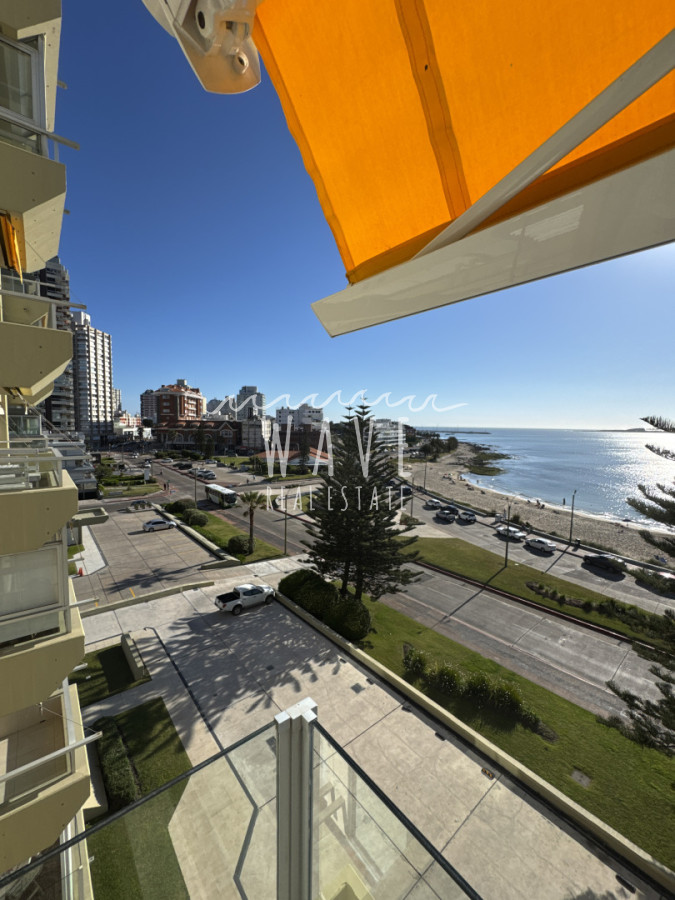 Apartamento ID.5115 - Alquiler de verano, Apartamento de 2 dormitorios y medio en Playa Mansa, Punta del Este