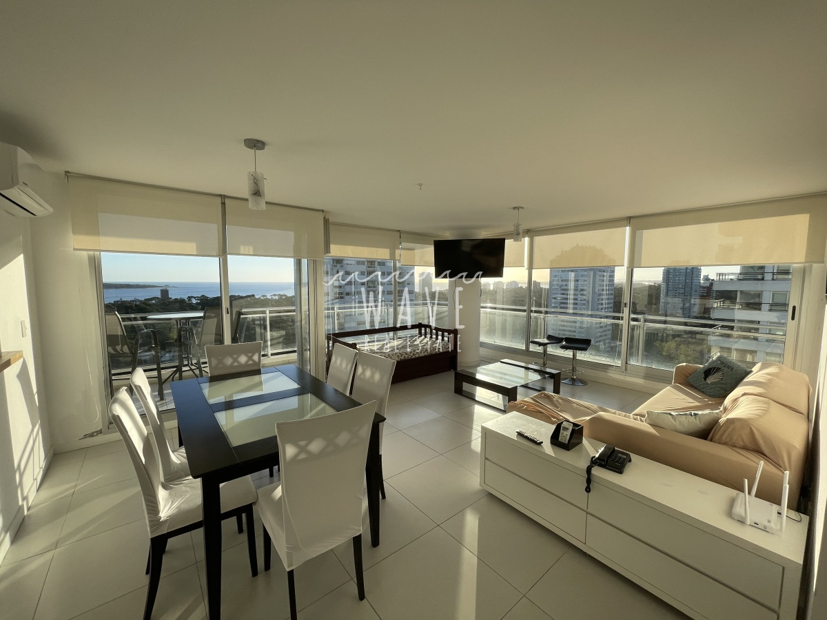 Apartamento ID.4204 - Venta y alquiler temporal de apartamento 2 dormitorios , torre con servicios en Av. Roosevelt
