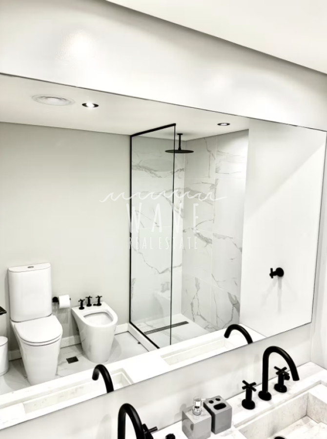 Apartamento ID.4270 - Venta de Apartamento, 3 dormitorios en suite en Manantiales, edificio con amenities