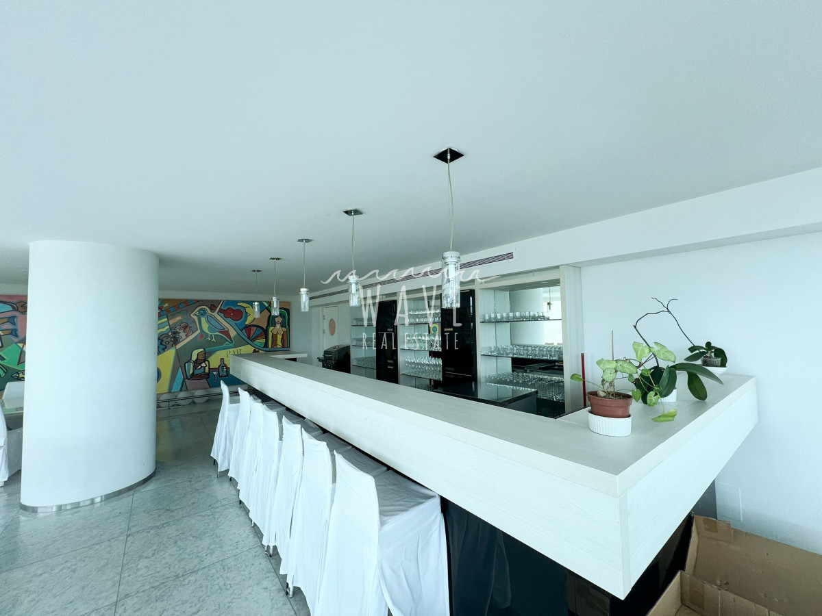 Apartamento ID.4602 - Venta y alquiler apartamento en torre premium en primera línea de la playa Mansa