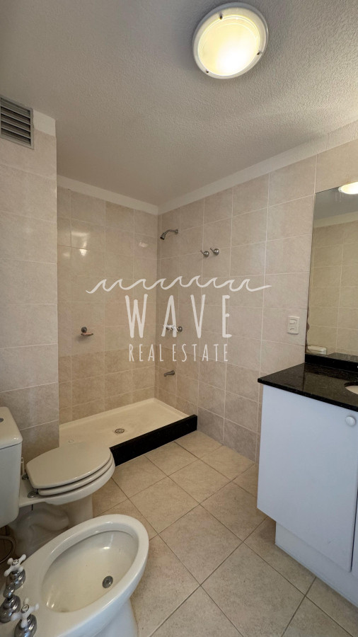 Apartamento ID.4844 - Venta de apartamento 3 dormitorios frente a punta shopping