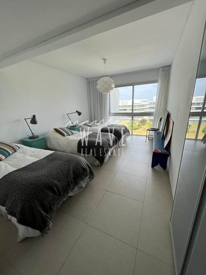 Apartamento ID.1461 - Brava 28 . 2 suites, terraza con parrillero.