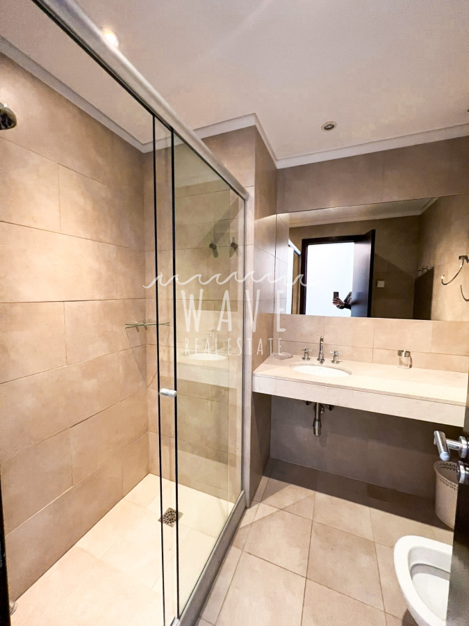 Apartamento ID.4315 - Penthouse en alquiler en exclusiva Torre Delamar.