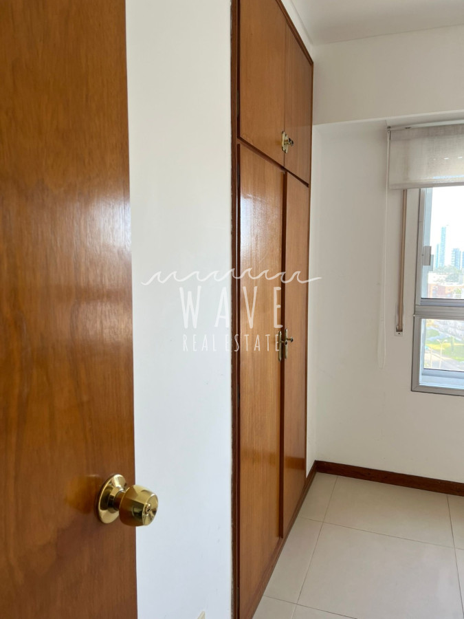 Apartamento ID.4580 - Brava, muy cerca de la playa, 2 dormitorios, piso alto. Bien equipado, vista al mar