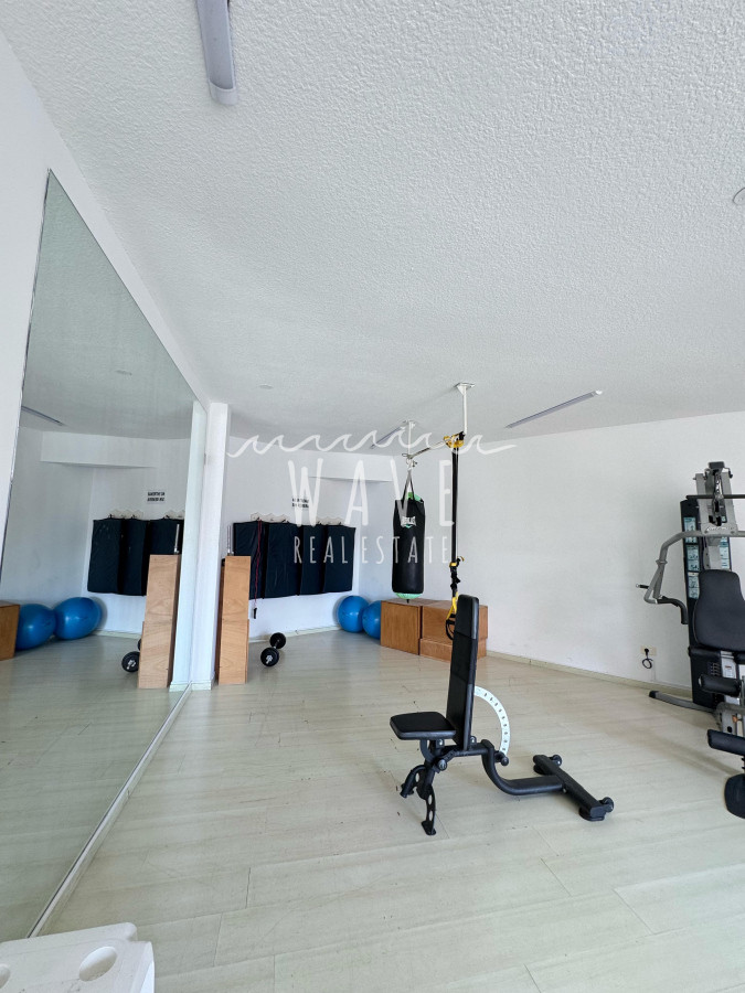 Apartamento ID.4844 - Venta de apartamento 3 dormitorios frente a punta shopping