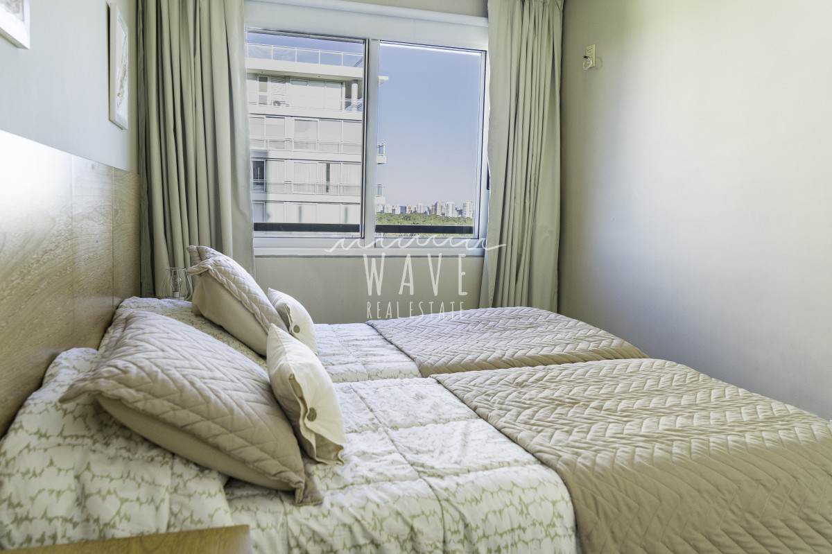 Apartamento ID.4986 - Alquiler de Verano, Apartamento de 3 dormitorios en Punta del Este