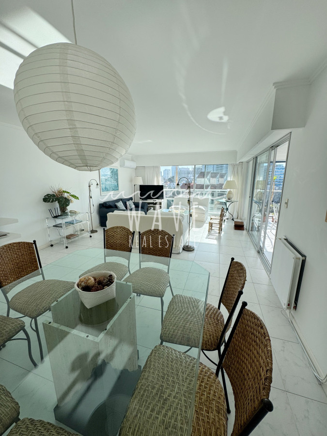 Apartamento ID.4914 - Alquiler Verano en Brava, a metros del mar. 3 dormitorios y dep. Servicio 