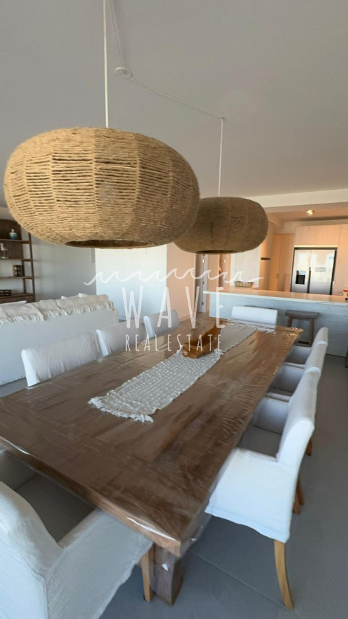 Apartamento ID.1668 - Apartamento en alquiler, Manantiales, exclusivo, frente al mar. 3 suites, terrazas. Nuevo.