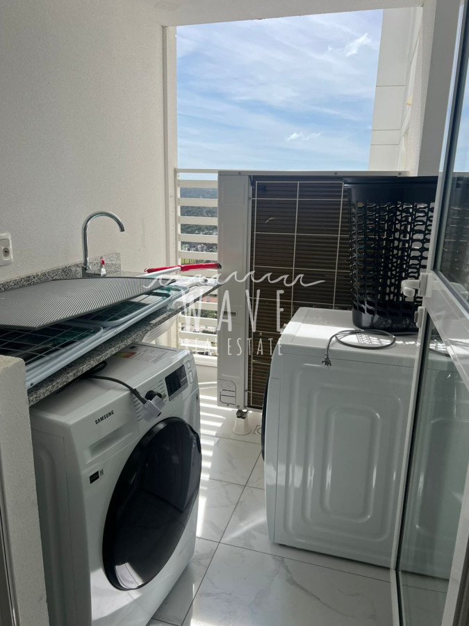 Apartamento ID.5053 - Alquiler verano apartamento 3 dormitorios primera linea Mansa, Punta del Este 