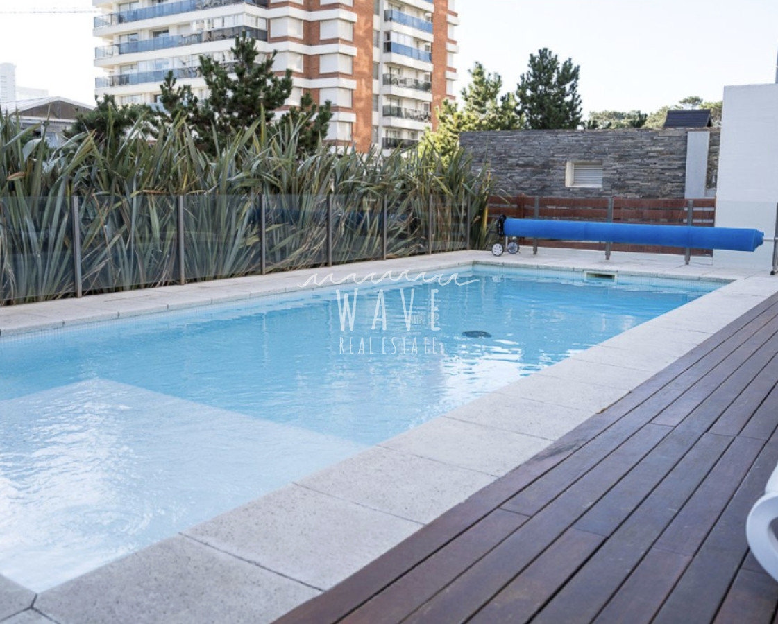 Apartamento ID.4971 - Venta, Penhouse de 3 dormitorios en Punta del Este