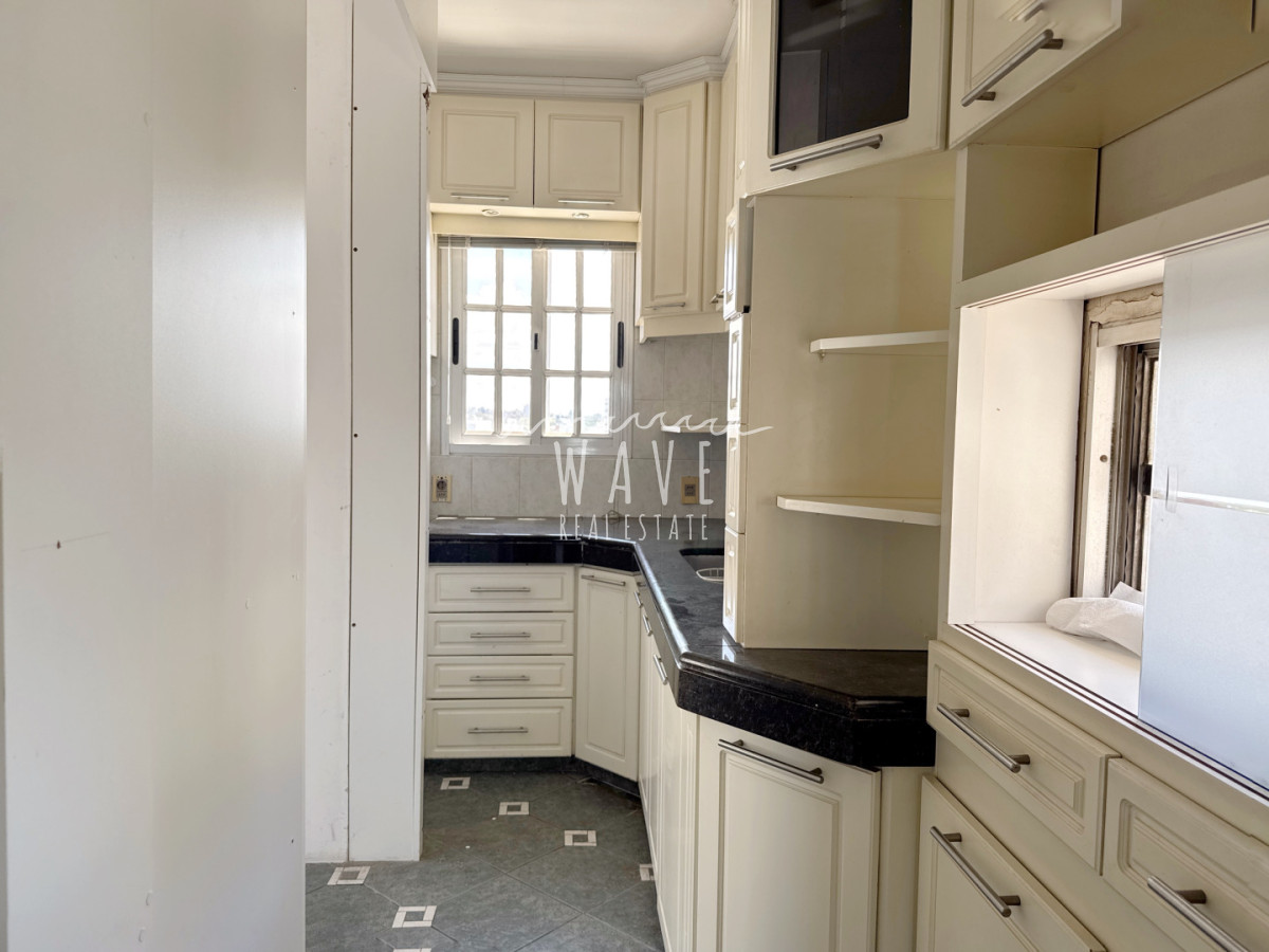 Apartamento ID.5139 - Alquiler anual, Apartamento de 1 dormitorio y medio en Pocitos