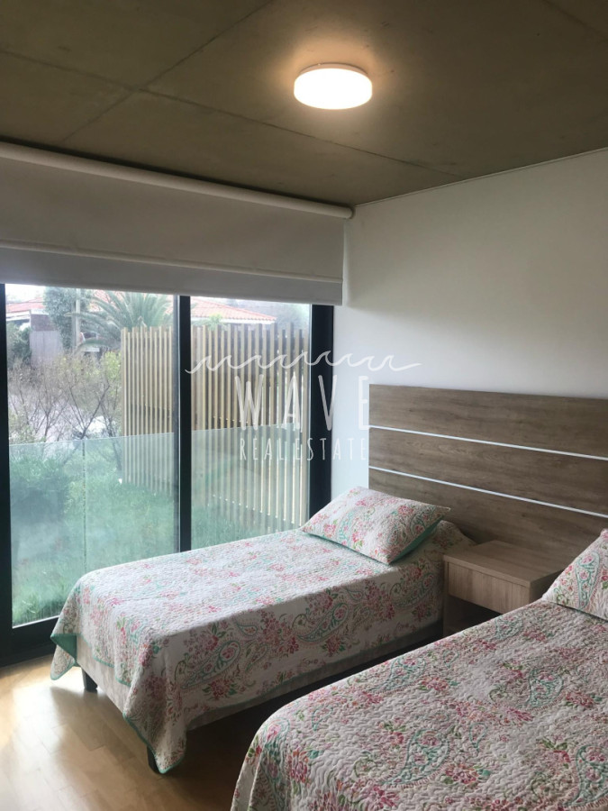 Apartamento ID.5665 - Apartamento en venta primera línea mansa 