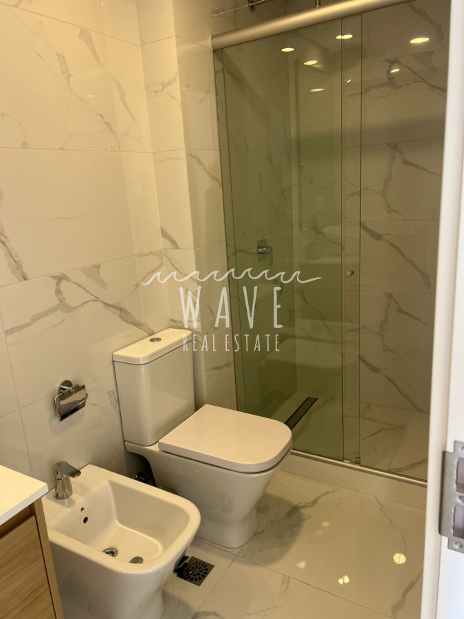 Apartamento ID.5053 - Alquiler verano apartamento 3 dormitorios primera linea Mansa, Punta del Este 