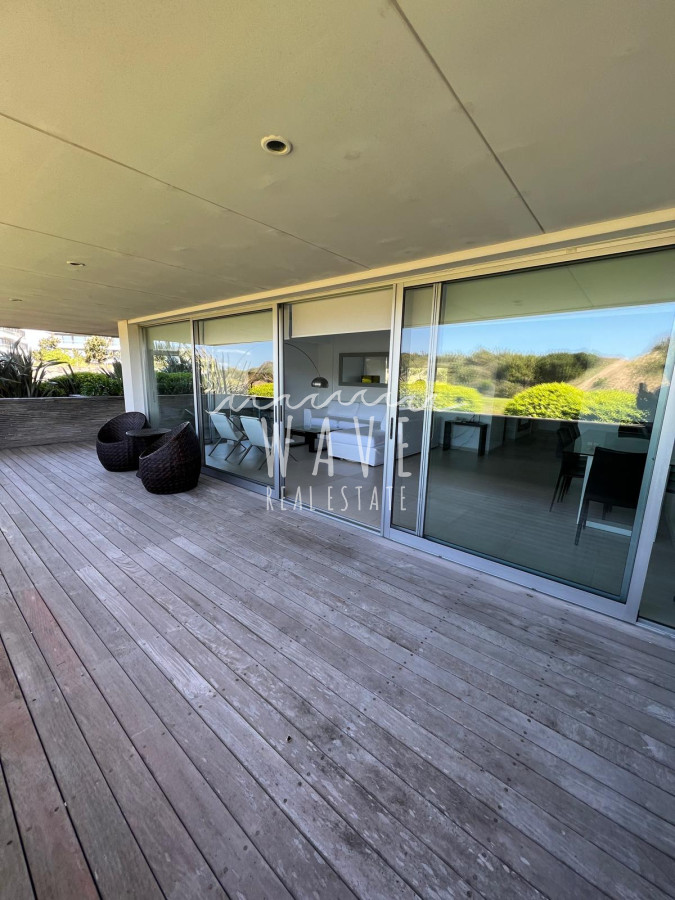 Apartamento ID.1212 - Brava 28. Planta baja con parrillero y jardín propio. 2 suites.